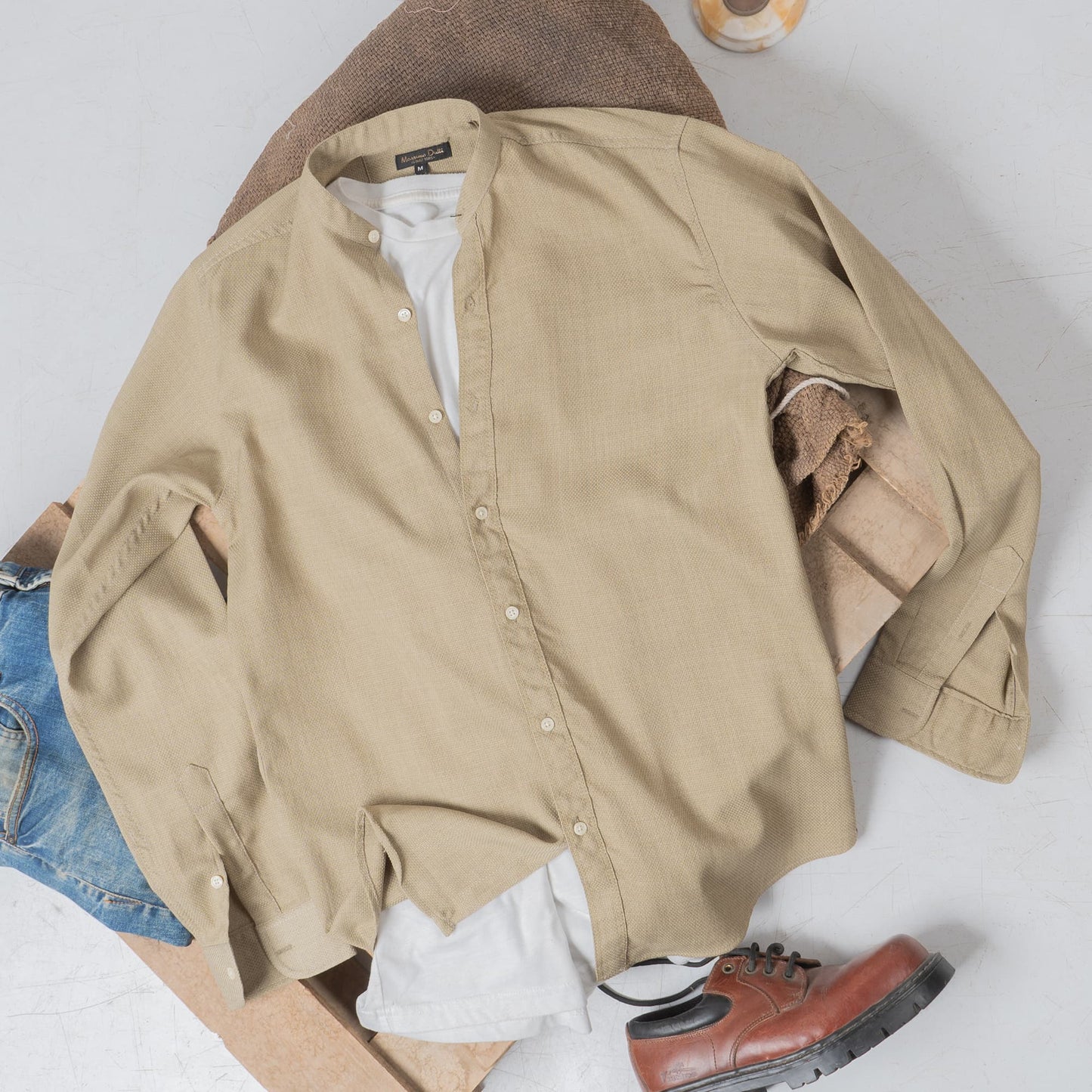 Biscuit Half-Collar Shirt