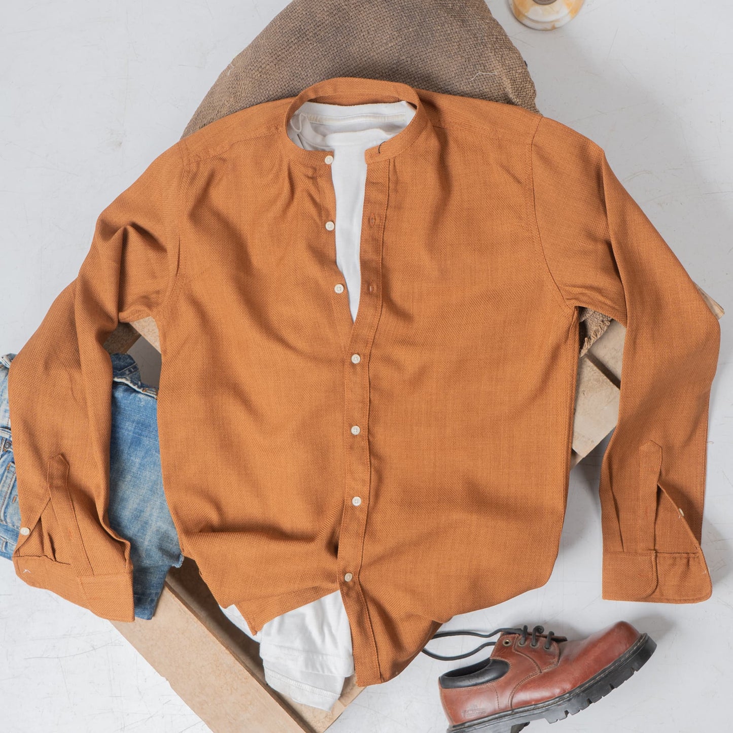Biscuit Half-Collar Shirt